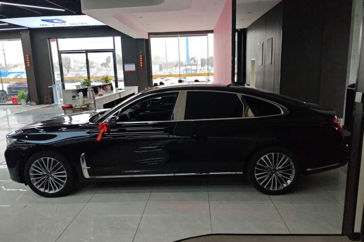 Used Hongqi H9 2020 2.0T Smart Connect Flagship Edition
