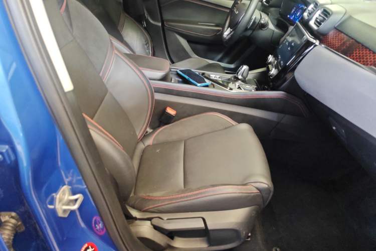 Used Lynk & Co 02 2018 1.5T DCT Two-Wheel Drive Sporty Version China V Standard