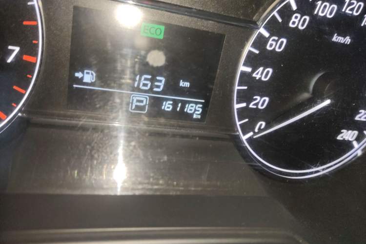 Used Nissan Tiida 2016 1.6L CVT Cool Dynamic Edition
