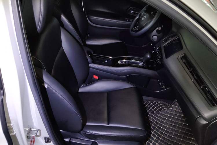 Used Honda Vezel 2020 1.5L CVT Pioneer Edition