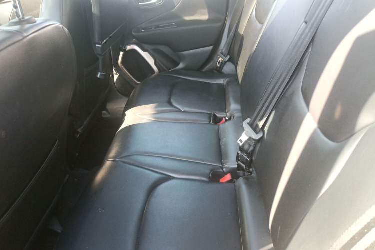 Used  Renegade 2018 Connected Large Screen Version 180T Automatic Jingneng Version
