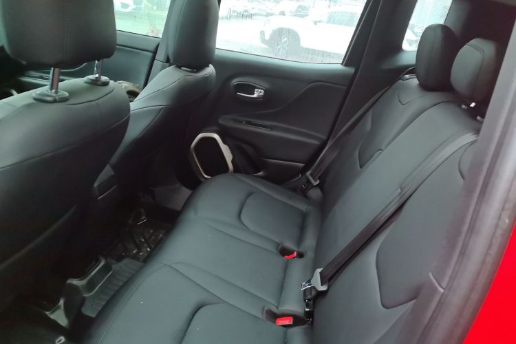 Used  Renegade 2017 180T Automatic High-Energy Version
