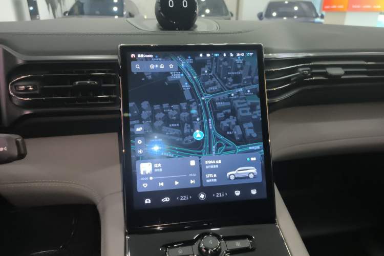 Used Nio ES8 2020 580 km Signature Edition 7-Seater Version
