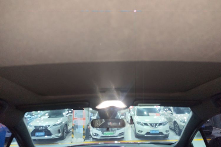 Used Toyota C-HR 2018 2.0L CoolRun Leading Edition with Sunroof China VI Standard
