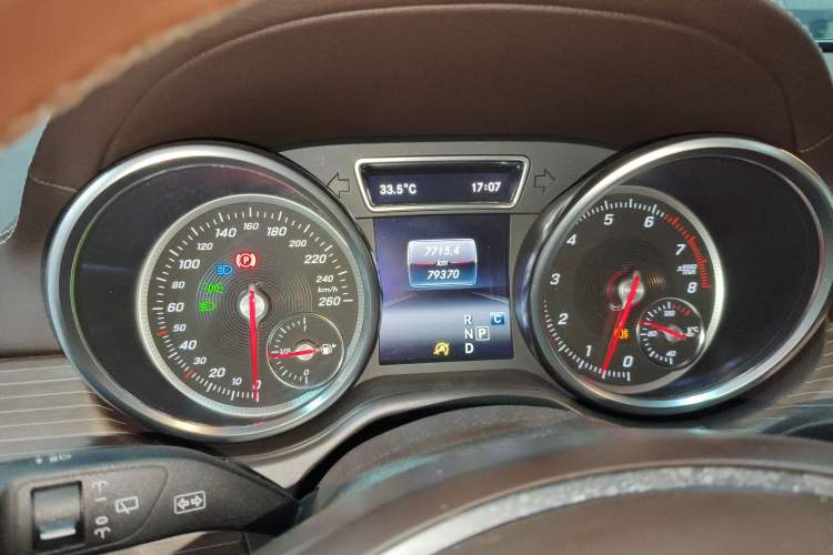 Used Mercedes-Benz GLE 2018 GLE 320 4MATIC Dynamic Edition Collector's Edition
