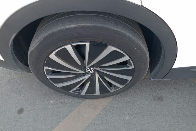 Used Volkswagen ID.4 X 2021 Pro Smart Long-Range Edition
