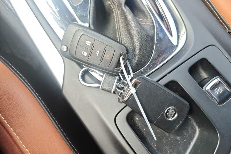 Used Buick Regal 2015 1.6T Elite Tech Model
