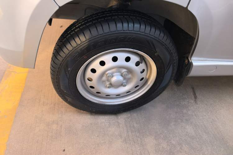 Used Wuling Zhiguang 2023 1.5L Practical Version 5/7 Seats