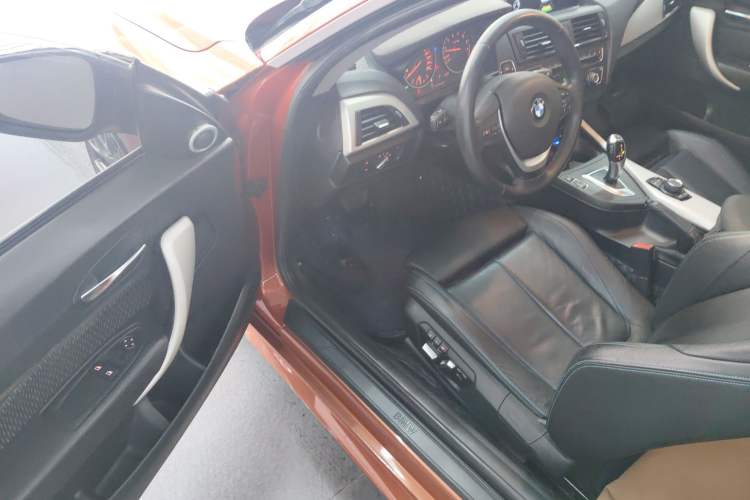Used BMW 2 Series 2014 220i Leading Model