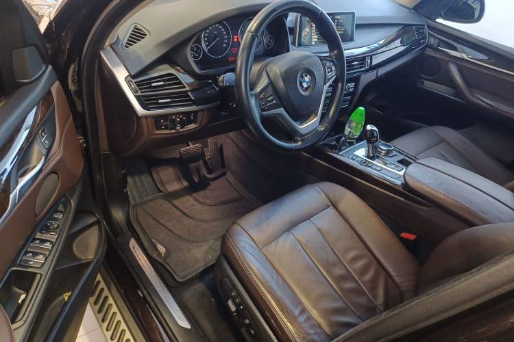 Used BMW X5 2013 xDrive35i Leading Model
