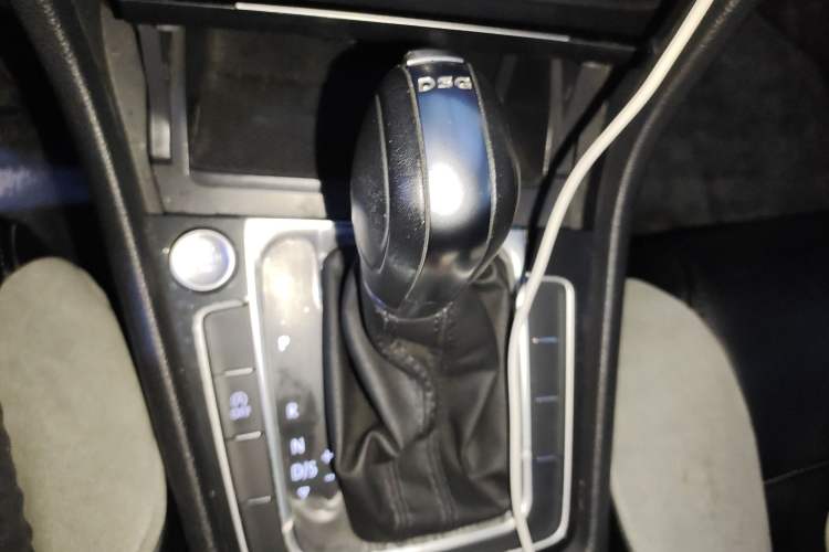 Used Volkswagen Golf 2019 280TSI DSG Luxury Version China VI Standard
