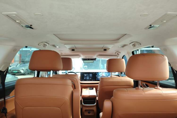 Used Wey Lanshan 2025 Four-Wheel Drive Ultra