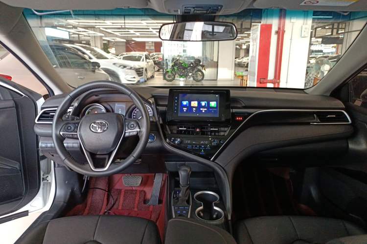 Used Toyota Camry 2021 Dual-Motor 2.5 HGVP Leading Edition
