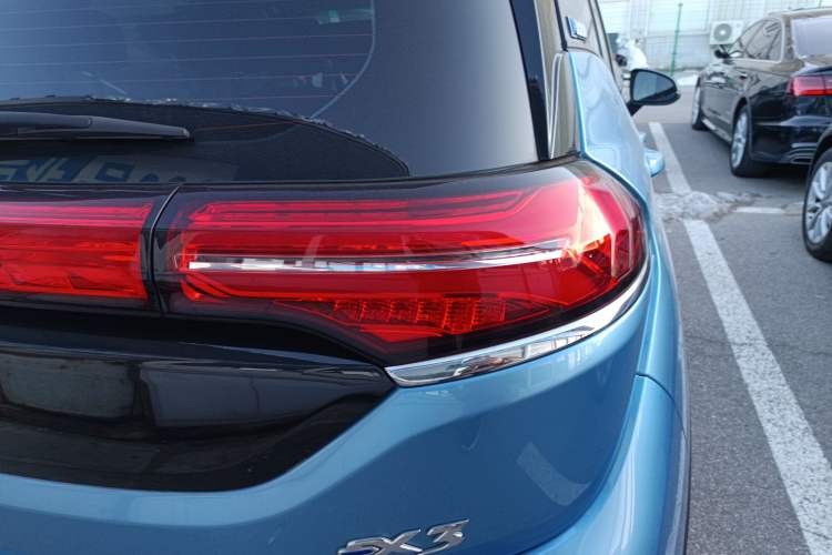 Used BAIC Beijing EX3 2019 R600 Strong Wind Edition