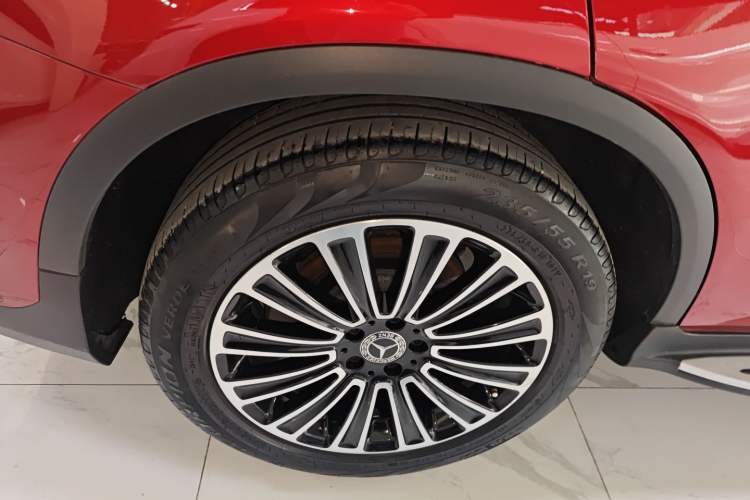 Used Mercedes-Benz GLC 2018 Facelifted GLC 260 4MATIC Dynamic Edition
