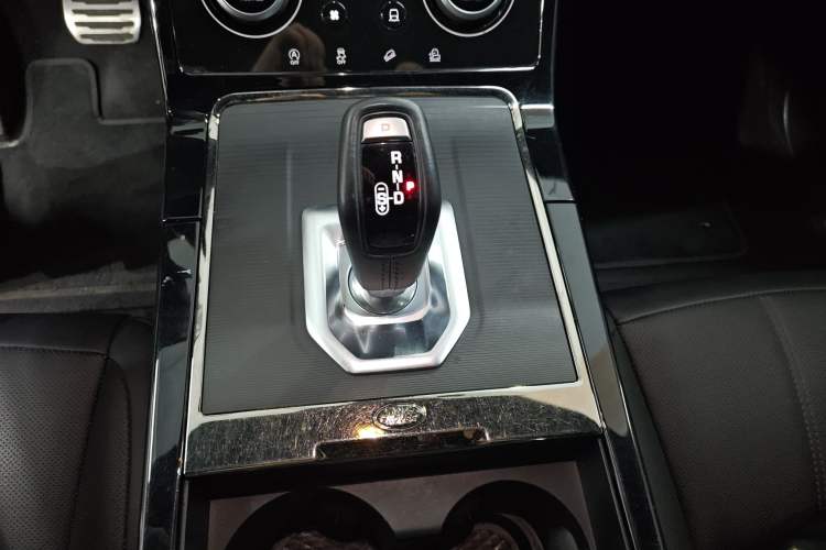 Used Land Rover Range Rover Evoque 2020 249 PS R-DYNAMIC S Sport Edition
