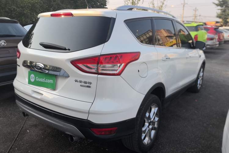 Used Ford Kuga 2013 2.0L GTDi Four-Wheel-Drive Sport Model
