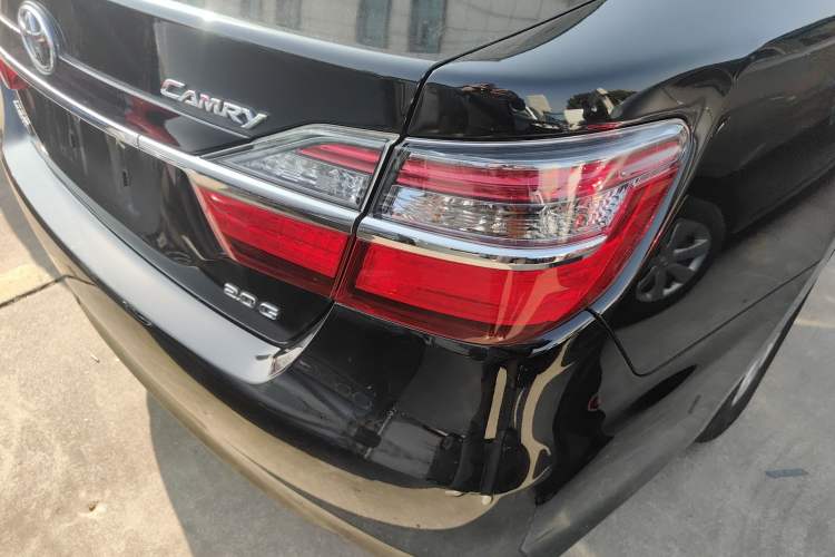 Used Toyota Camry 2015 2.0G Premier Edition