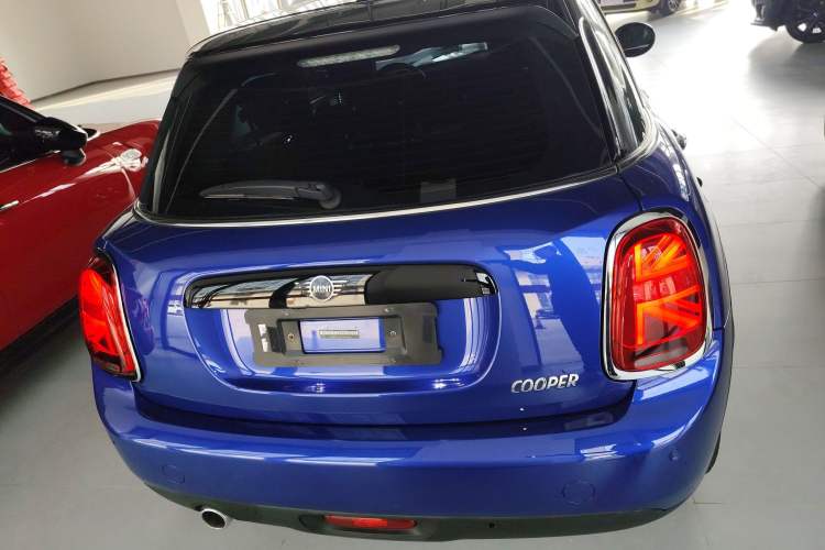 Used MINI MINI 2019 1.5T COOPER Classic Edition Five-Door Version