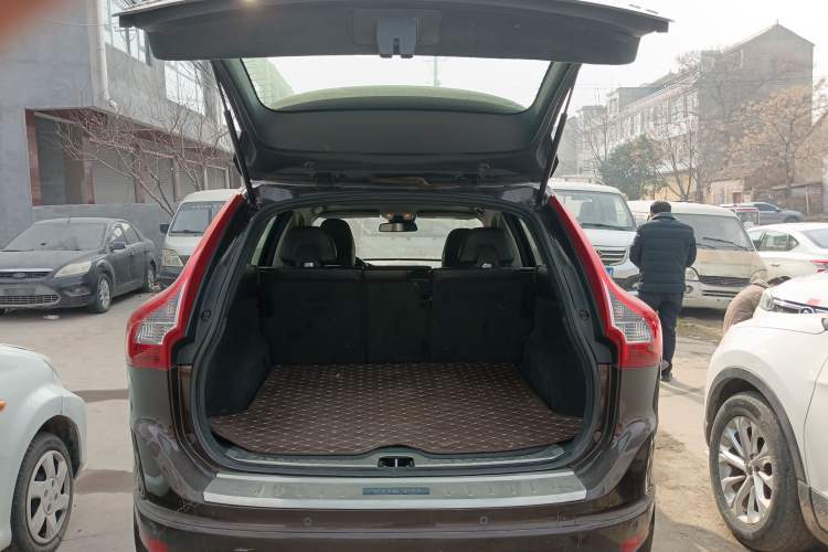 Used Volvo XC60 2017 T5 Smart Upgrade Edition
