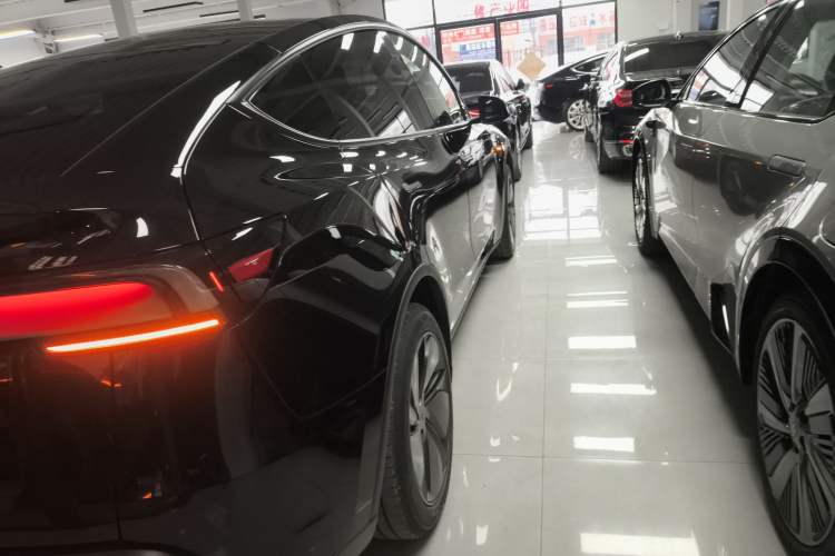 Used Tesla Model Y 2026 Rear-Drive Model