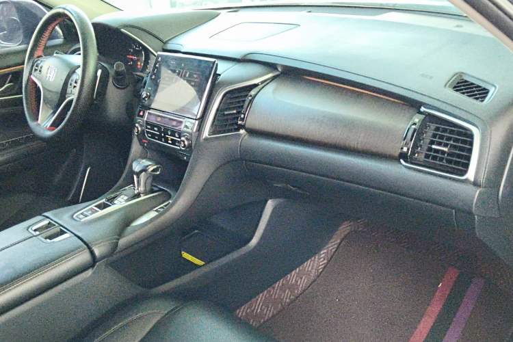 Used Honda Avancier 2020 240TURBO Two-Wheel Drive Premium Edition
