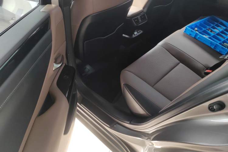 Used Lexus ES 2022 260 Excellence Edition