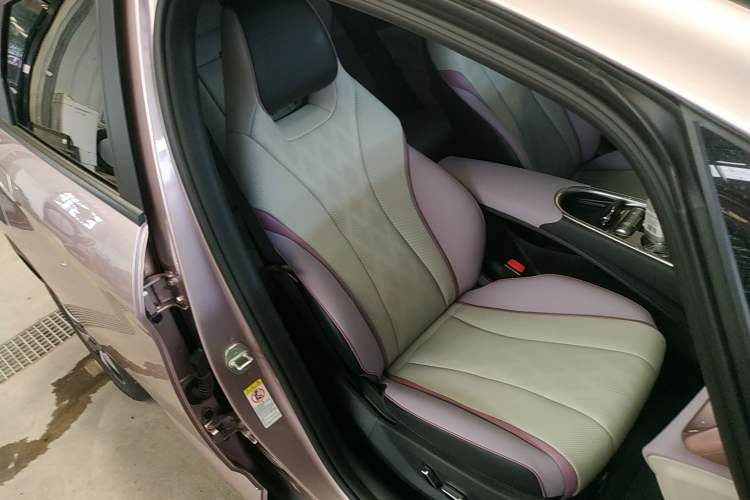 Used BYD Dolphin 2024 Honor Edition 420km Fashion Version