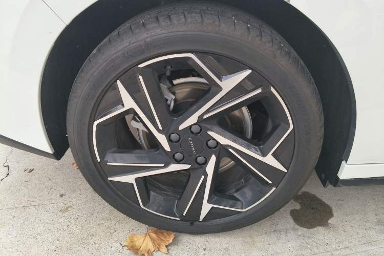 Used Lynk & Co 07 2024 EM-P 126 Long-Range Ultra
