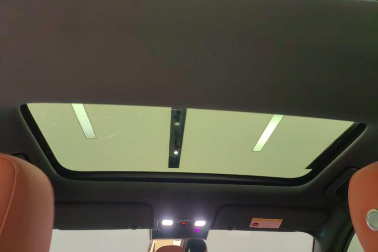 Used Li Auto L7 2024 PRO Model
