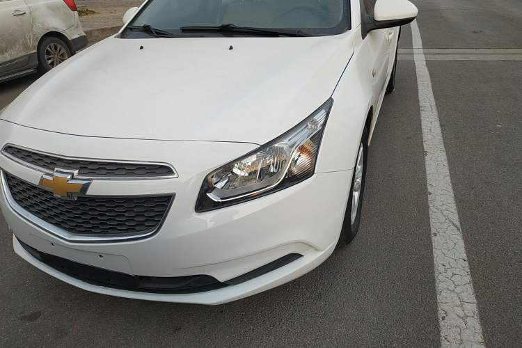 Used Chevrolet Cruze 2015 1.5L Classic SL MT
