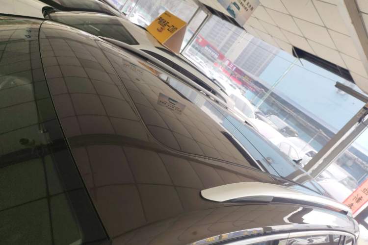 Used Volkswagen Tiguan L 2018 330TSI Automatic Two-Wheel Drive Luxury Edition
