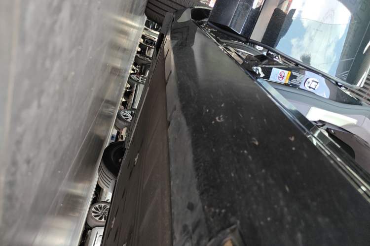 Used  11 2024 630 Rear-Wheel Drive Edition with Three Lasers
