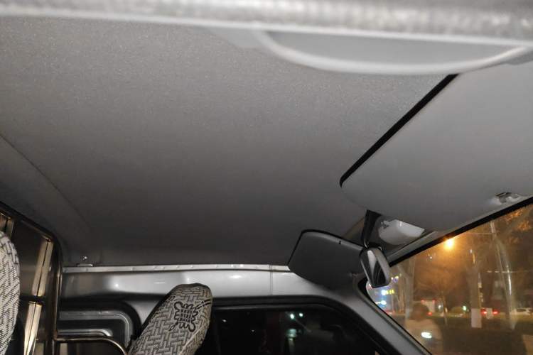 Used Wuling Rongguang 2021 1.5L Extended Standard-Size Window-Sealed Vehicle Air-Conditioned 2-Seater L3C