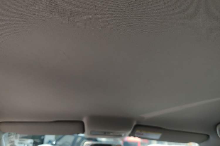 Used Volkswagen Polo 2014 1.4L Manual Fashion Edition