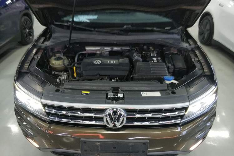 Used Volkswagen Tiguan L 2017 330TSI Automatic Two-Wheel Drive Flagship Edition
