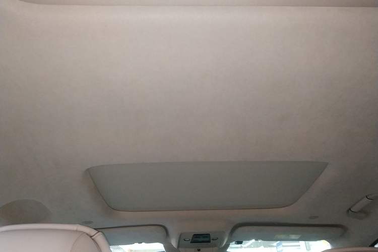 Used Denza D9 2022 EV 600 Four-Wheel Drive Prestige Model
