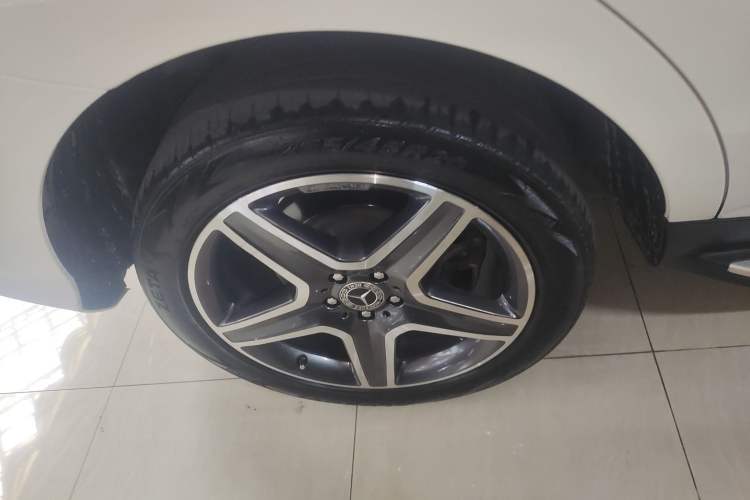 Used Mercedes-Benz GLE-Class 2018 GLE 400 4MATIC U.S. specification
