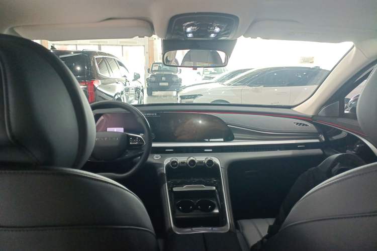 Used EXEED Lingyun 2025 300T Two-Wheel Drive Starry Edition