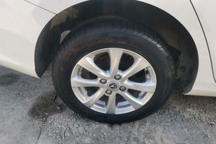 Used Changan Alsvin 2019 1.5L DCT Comfort Model China VI Standard
