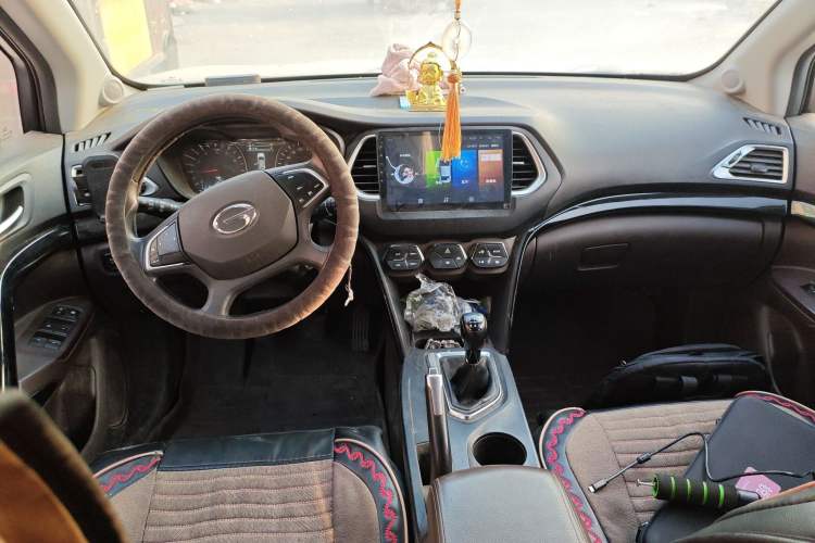 Used GAC Trumpchi GS4 2017 200T Manual Two-Wheel Drive Elite Edition
