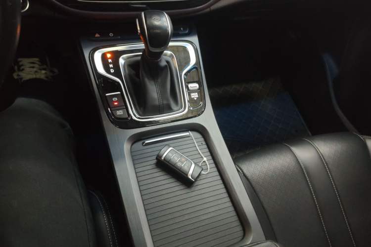 Used GAC Trumpchi M6 2021 PRO 270T DCT Luxury Edition
