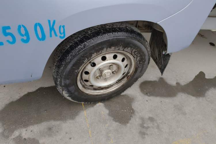 Used Foton Xiangling M 2018 1.2L Semi-承载 Single-Row Rear Single-Tire (Van-Type) 4W12M1
