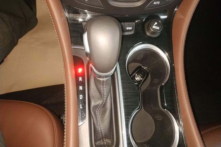 Used Buick Envision 2018 28T Four-Wheel Drive Elite Version