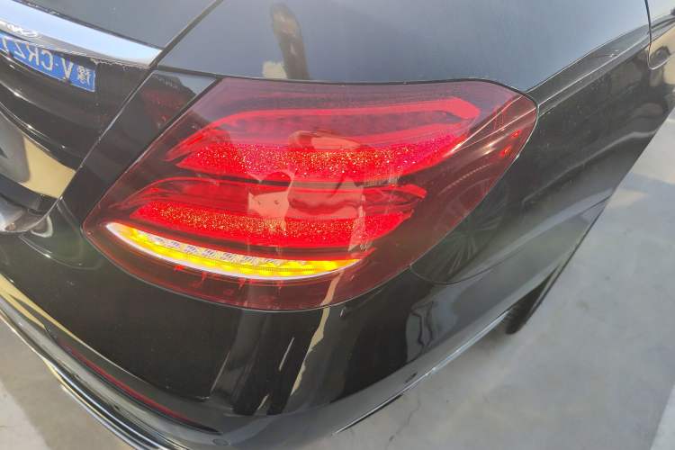 Used Mercedes-Benz E-Class 2019 Facelifted E 300 L Stylish Version
