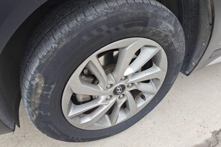 Used Hyundai Tucson 2015 1.6T Dual-Clutch Two-Wheel-Drive Smart Model