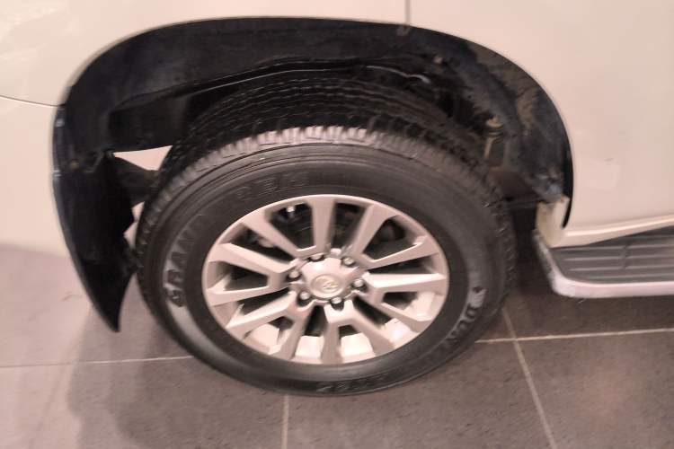 Used Toyota Prado 2018 3.5L Automatic TX-L with Rear-Mounted Spare Tire