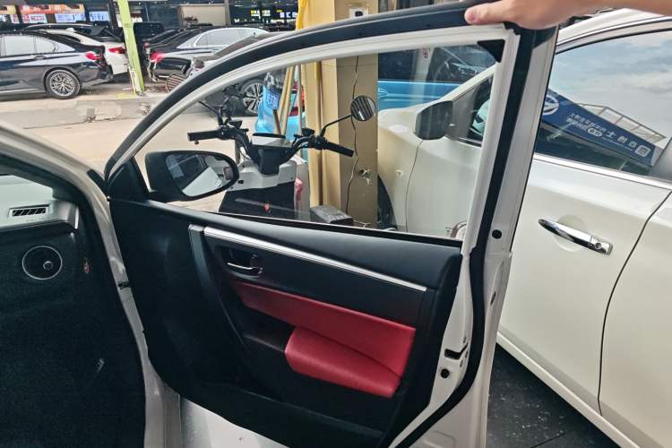 Used Toyota Corolla 2017 Revised Version 1.2T S-CVT GL
