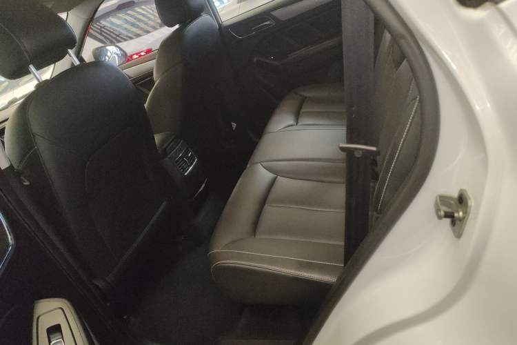 Used Roewe RX5 2020 20T Automatic 4G Connected Million Edition