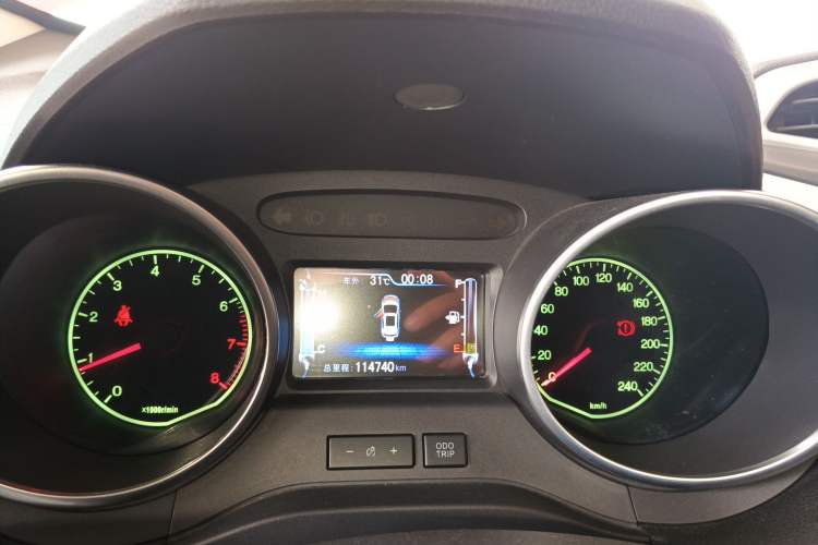 Used BYD Yuan 2016 1.5L Manual Comfort Model
